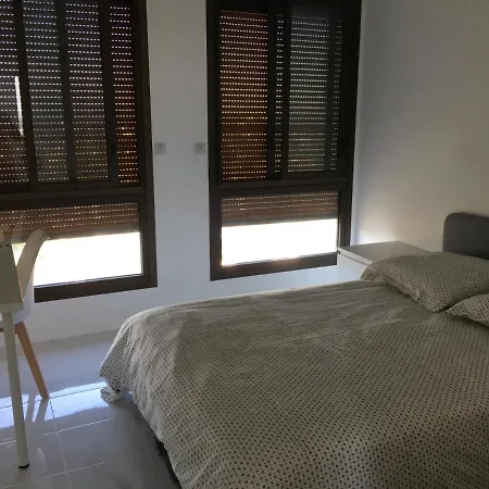 Bed & Breakfast Superbe En Coloc Dans Un Appt De 88m2 A 200m Des Remparts *