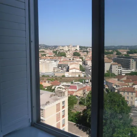 Superbe En Coloc Dans Un Appt De 88m2 A 200m Des Remparts Bed & Breakfast *