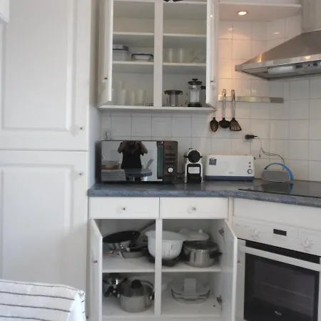Superbe En Coloc Dans Un Appt De 88m2 A 200m Des Remparts Bed & Breakfast Avignon